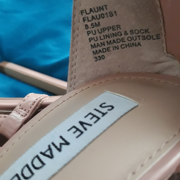 Shoes - Picture 4 of 4